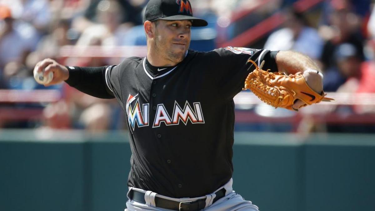 José Fernández no permitió hit, dio un boleto y ponchó a uno en una labor de dos entradas ante los Nacionales, en su debut en la pretemporada, el 7 de marzo del 2016 en Viera, Florida.