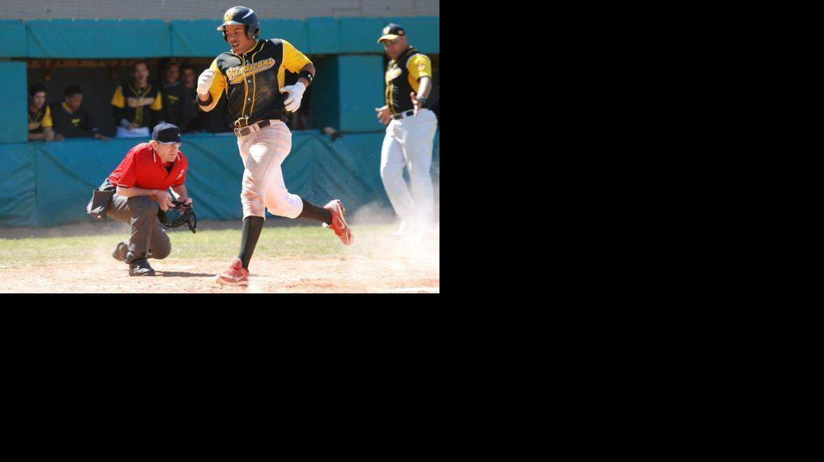 
JAVIER MONZON cuando jugaba para el Viladecans de la Liga Española de Béisbol.
