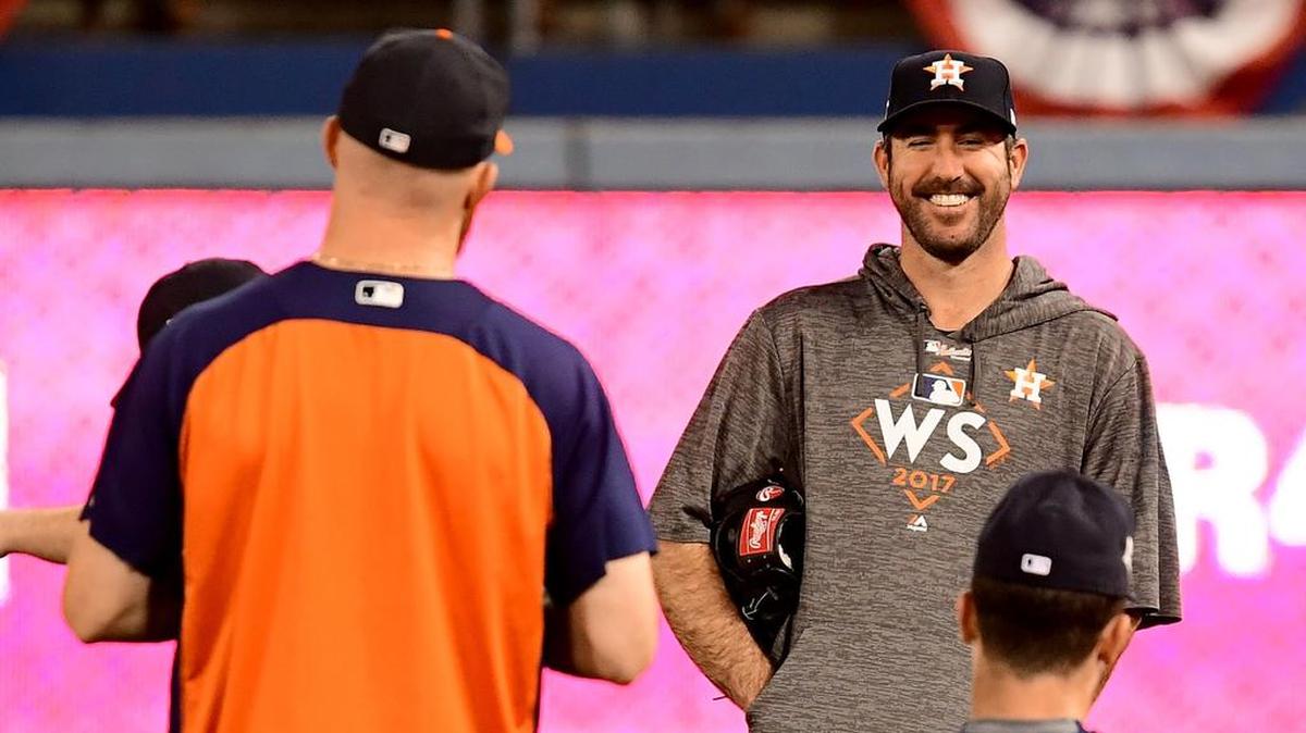 Justin Verlander tiene marca perfecta de 9-0 y 4-0 con efectividad de 1.46 en lo que va de la fase final demuestra su condición de estrella de la rotación de los Astros.
