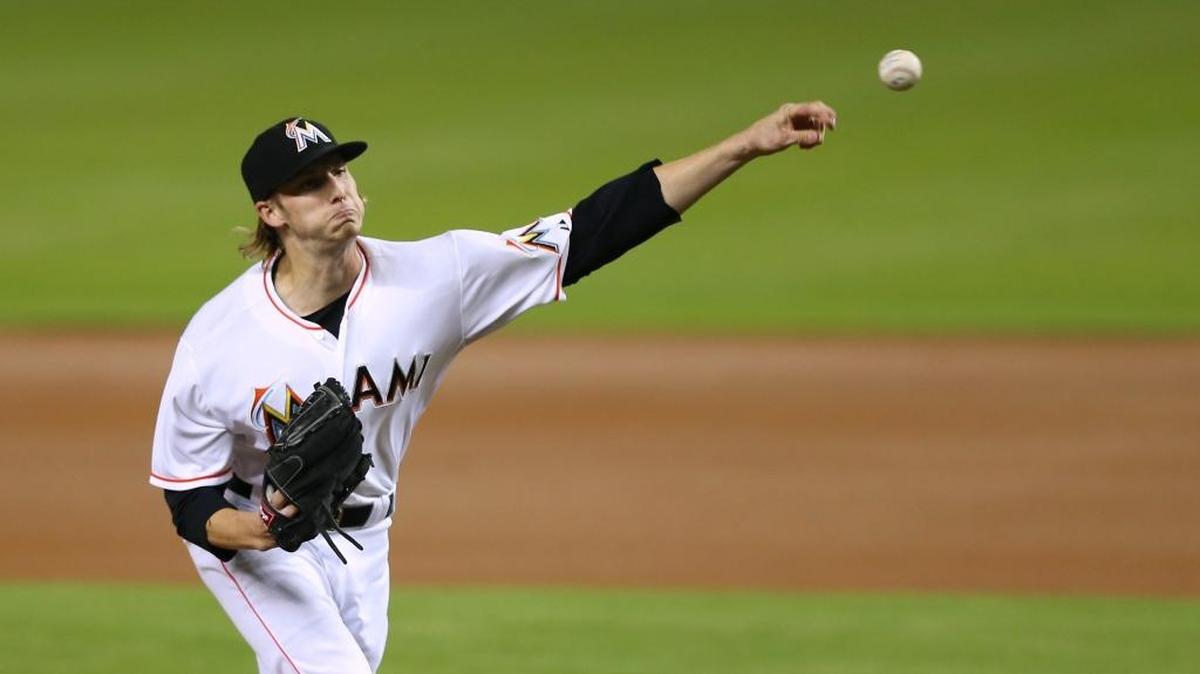 
ADAM CONLEY lanza el 23 de septiembre contra los Filis en Miami.
