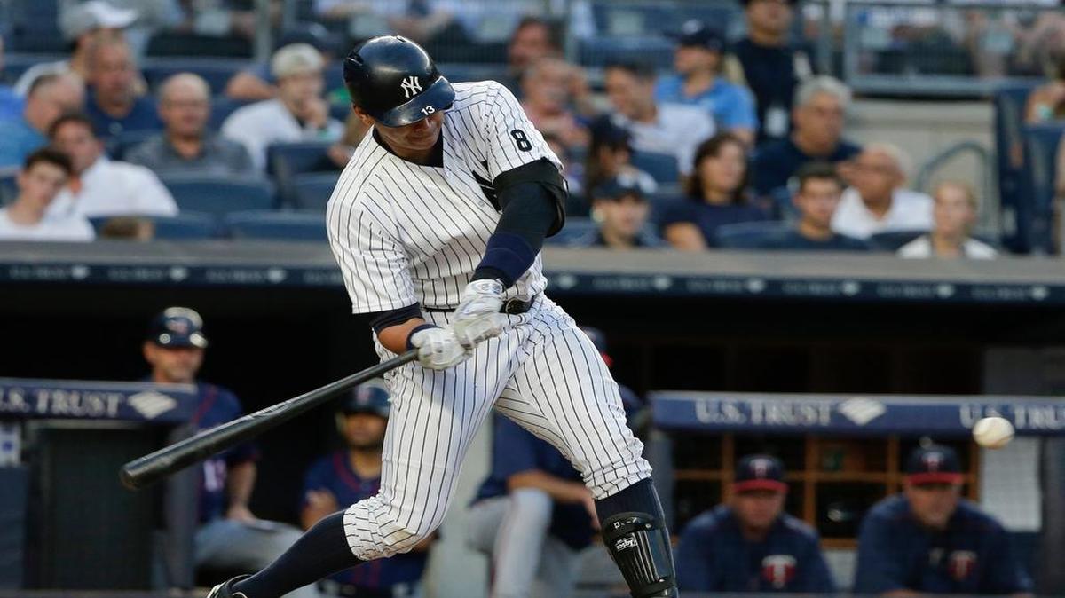 ALEX RODRIGUEZ con los Yankees en partido del 24 de junio del 2016 frente a los Mellizos de Minnesota, en el estadio del Bronx.