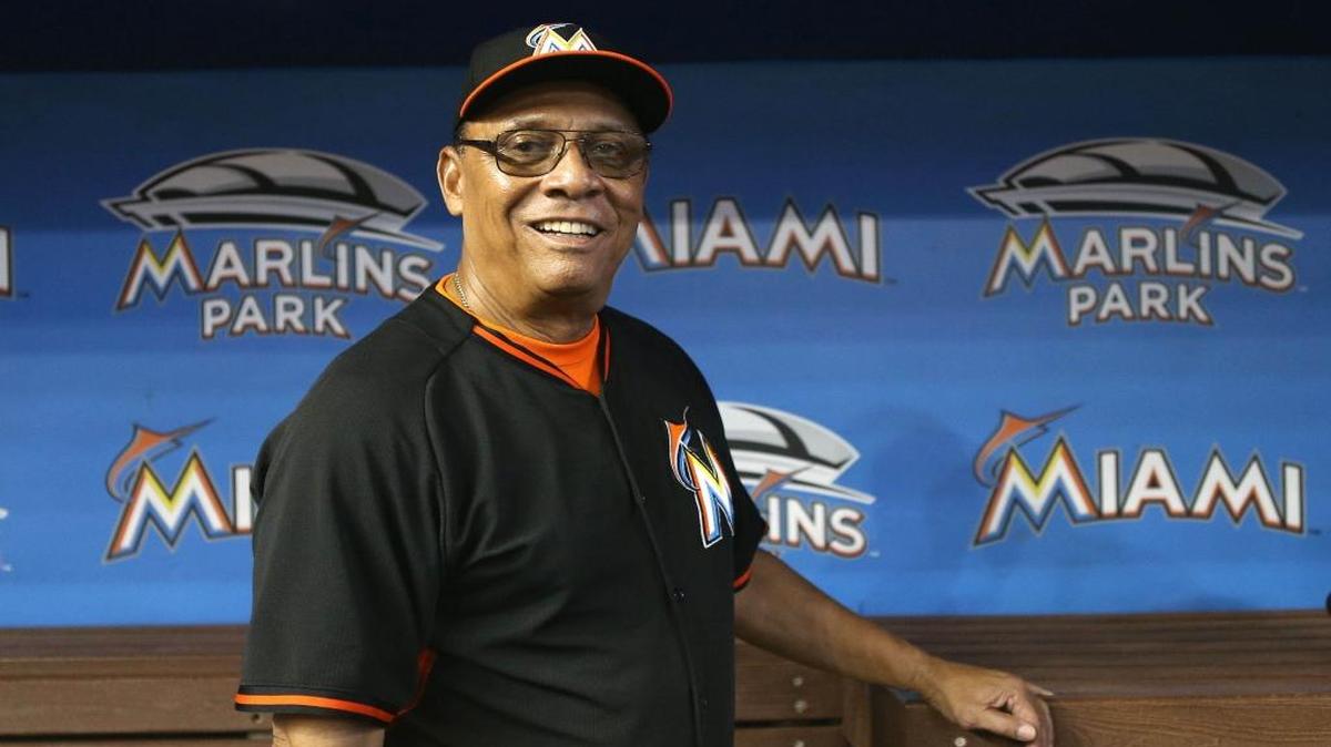 Tany Pérez sonríe antes del juego de los Marlins contra los Dodgers, el 26 de junio del 2015, en el Marlins Park en Miami.