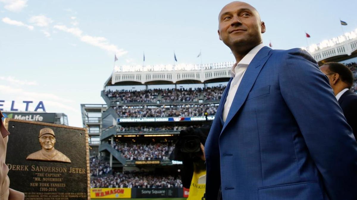 DEREK JETER en foto del 14 de mayo, cuando fue retirado su número 2 en el Yankee Stadium.