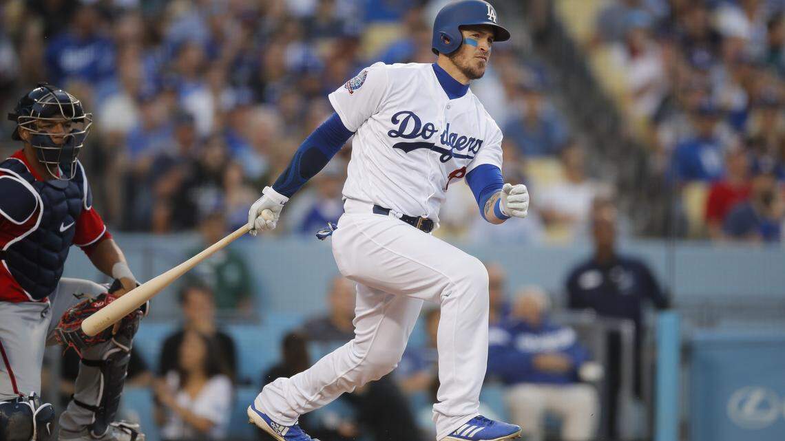 YASMANI GRANDAL pega doble contra los Nacionales el 22 de abril.