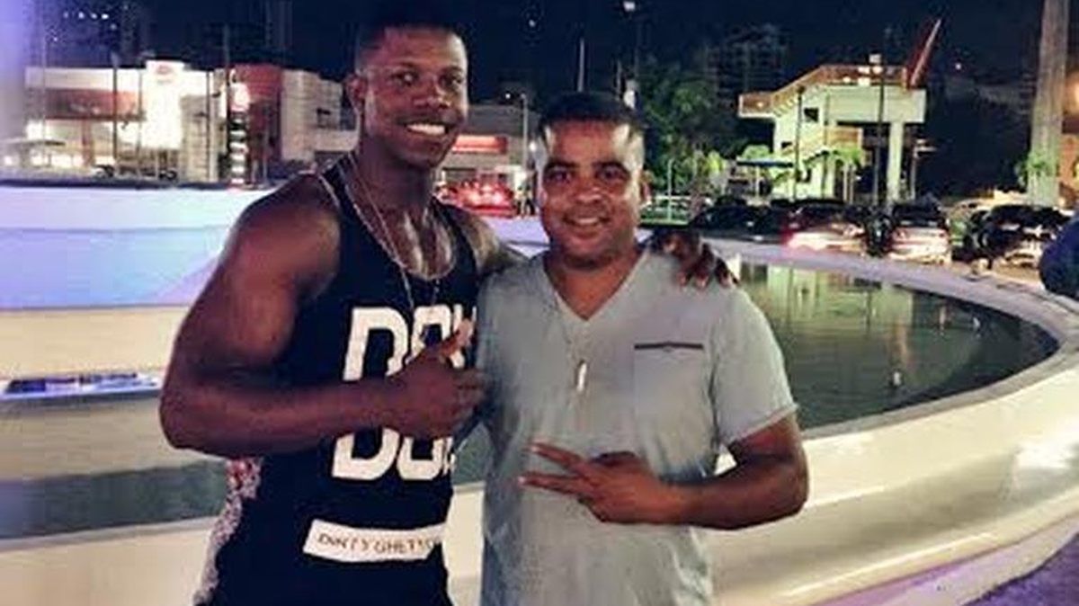 CHARLES HAIRSTON con su entonces cliente Lazarito Armenteros.