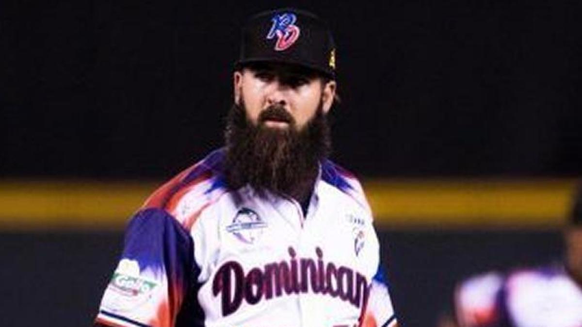 BRYAN EVANS lanza en gran forma ante la escuadra cubana en la Serie del Caribe de Guadalajara 2018.