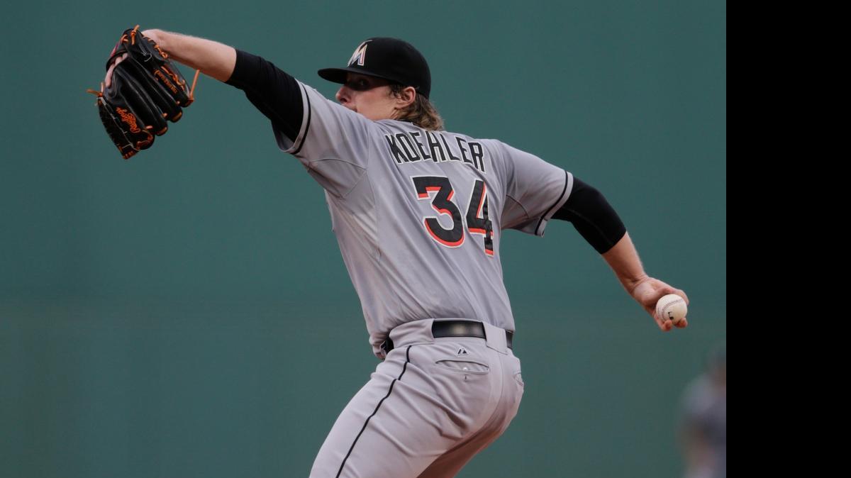 
El abridor de los Marlins Tom Koehler permitió cinco carreras, una limpia, en seis entradas de labor ante los Medias Rojas, el miércoles.
