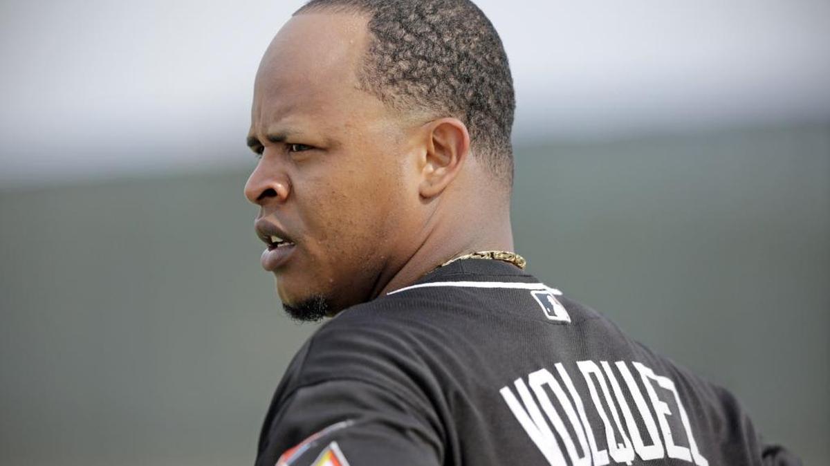 Edinson Vólquez deja a los Marlins por ahora para jugar el Clásico Mundial con República Dominicana