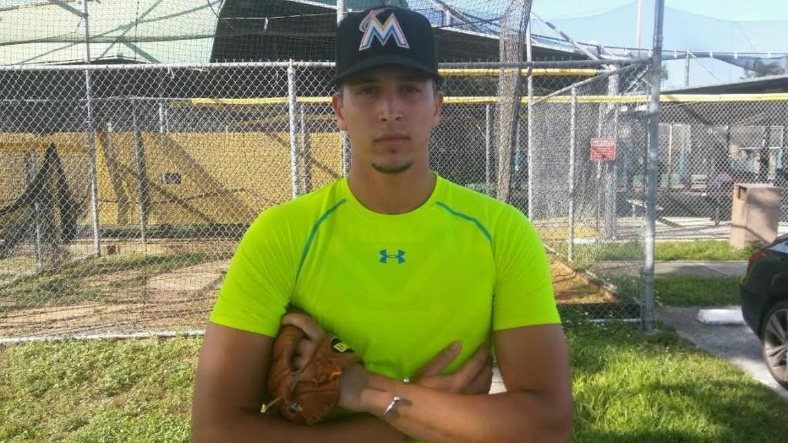 ALEJANDRO RIVERO fue miembro varios equipos nacionales infantiles y juveniles.