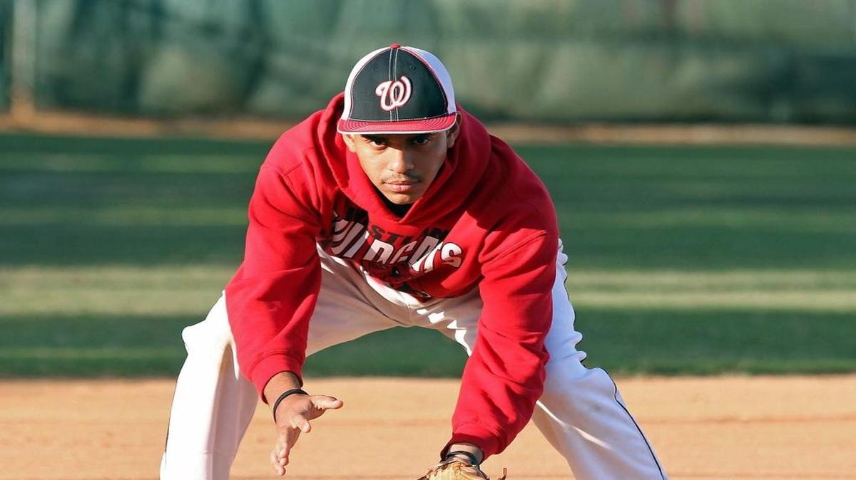 EVANDER HERNANDEZ, tercera base de los Westland Wildcats, en el Walker Park, de Hialeah, el 20 de enero del 2016.