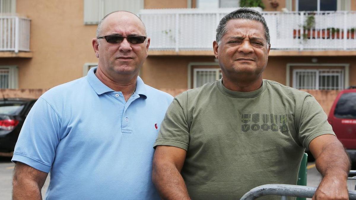 
EL EMPRESARIO Osvaldo Pérez junto a Pedro José Rodríguez, primer invitado de Jonronazo con Humor.
