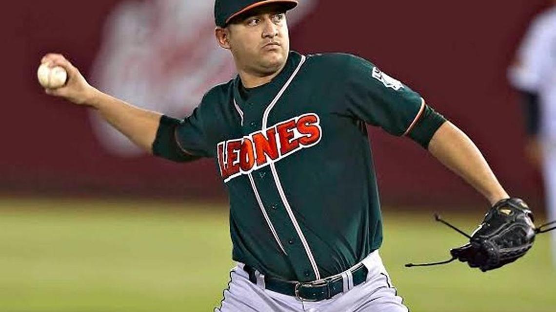 YOANNER NEGRIN lanza brilla actualmente con los Leones de Yucatán en la Liga Mexicana.