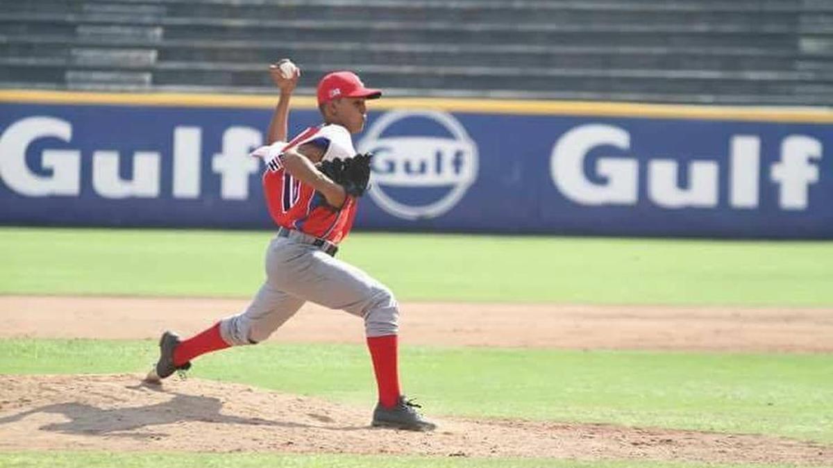 OSVALDO HERNANDEZ ha cautivado a los evaluadores de talento por su arsenal.