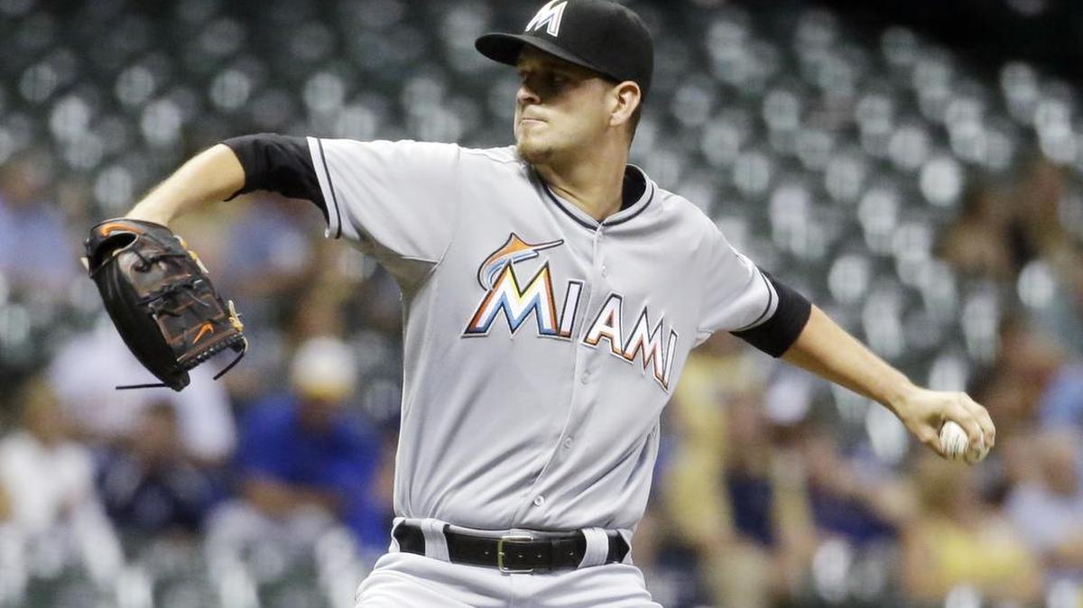 
El zurdo de los Marlins Justin Nicolino lanzó una pelota de dos carreras y seis imparables durante seis entradas y dos tercios para guiar a los peces a un triunfo 6-2 sobre los Cerveceros de Milwaukee.
