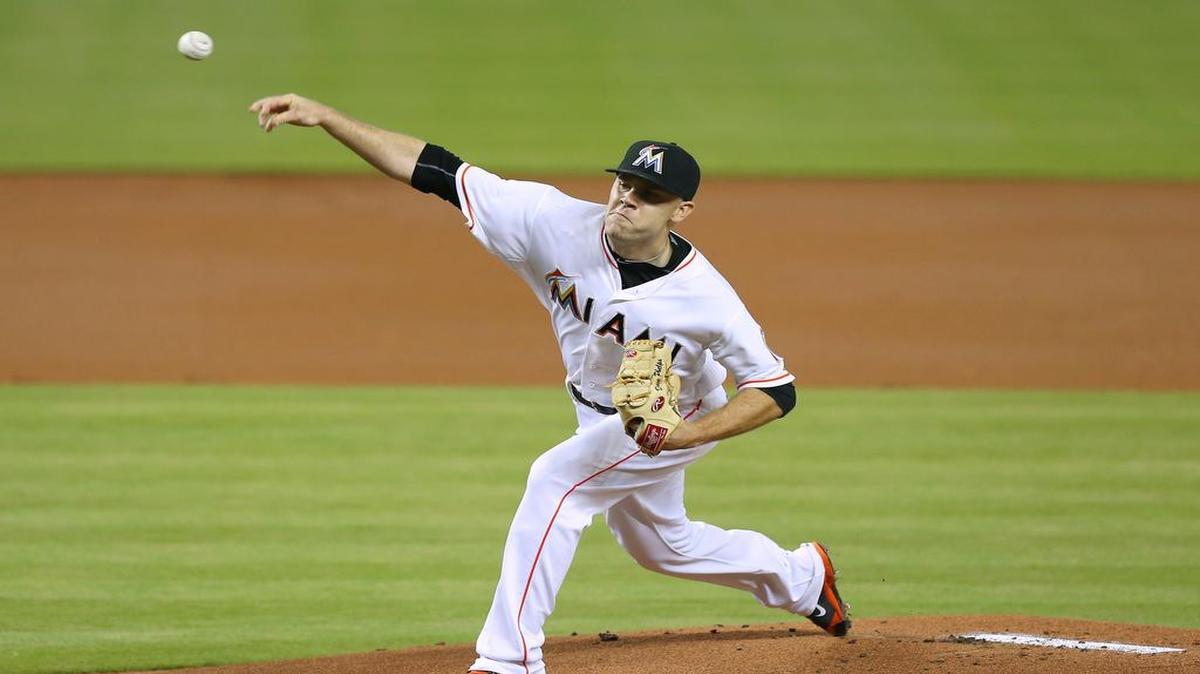 
David Phelps lanzó siete entradas y permitió dos carreras a los Yankees, el martes en Miami.
