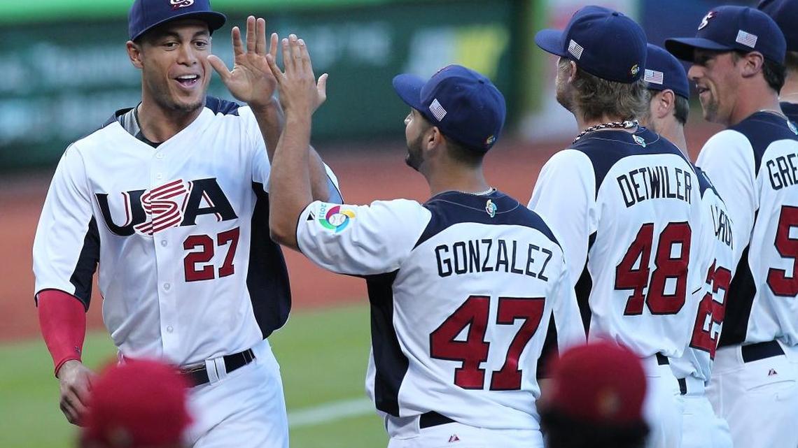 GIANCARLO STANTON vuelve a integrar la escuada nacional como lo hizo en el 2013.