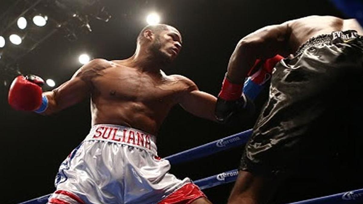 
SULLIVAN BARRERA al derrotar el 20 de enero al veterano Jeff Lacy.
