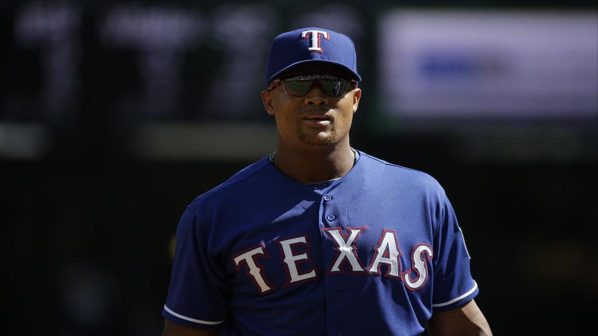 
El tercera base de los Rangers Adrián Beltré es uno de los siete jugadores latinos elegidos para el Premio Roberto Clemente. Los otros son los puertorriqueños Javier López (San Francisco) y Héctor Santiago (Angelinos); el dominicano José Bautista (Toronto); los venezolanos Carlos Carrasco (Cleveland) y Miguel Cabrera (Detroit) y el mexicano Adrián González ( Dodgers).
