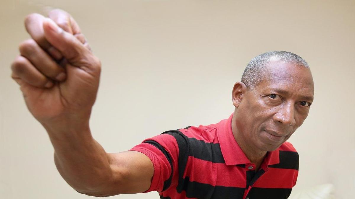 
El estelar lanzador cubano Braudilio Vinent conversó con el Nuevo Herald el 10 de junio.
