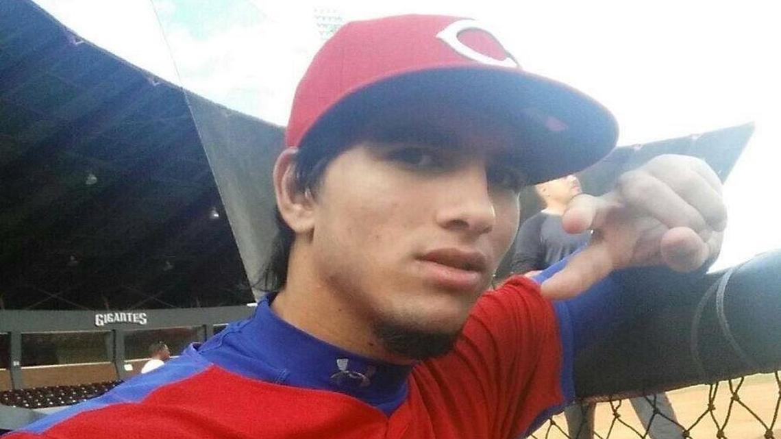 CIONEL PEREZ, uno de los principales prospectos del pitcheo cubano.