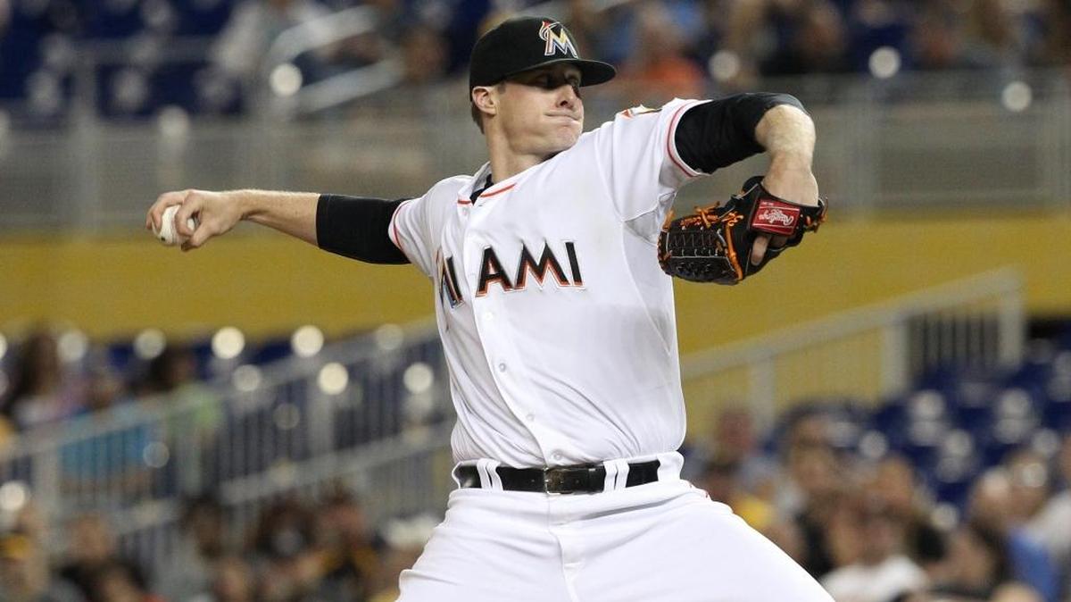 
TOM KOEHLER trabaja contra los Piratas en Miami el 24 de agosto.
