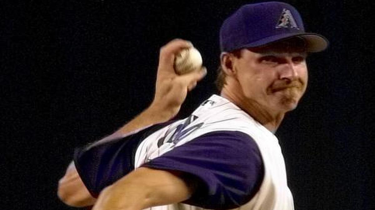 
RANDY JOHNSON con el uniforme de Arizona en la temporada del 2002.
