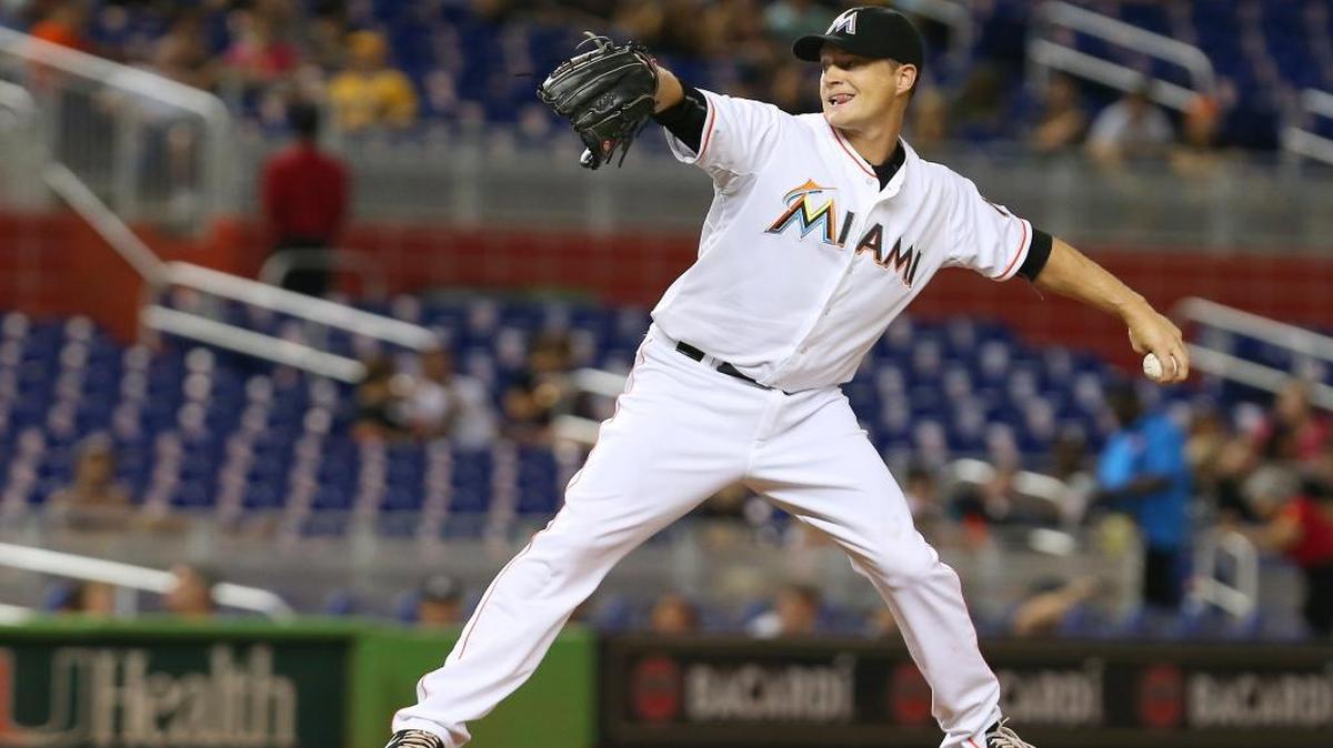 
El abridor de los Marlins permitió siete carreras en tres y dos tercios de entradas ante los Piratas, el 26 de agosto del 2015.
