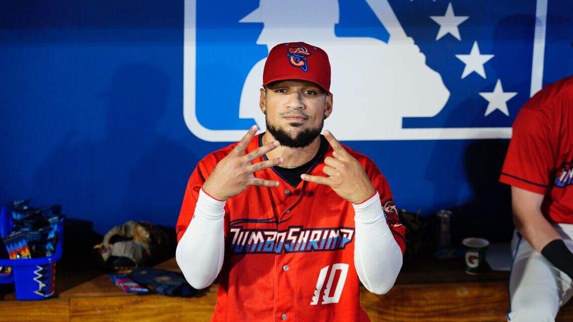 Dos títulos en una semana, así cierra la temporada pelotero cubano de los Marlins