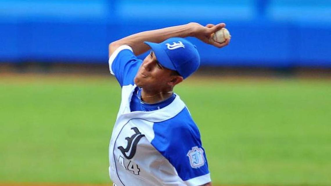 JESUS ADRIEL Balaguer ya es agente libre.