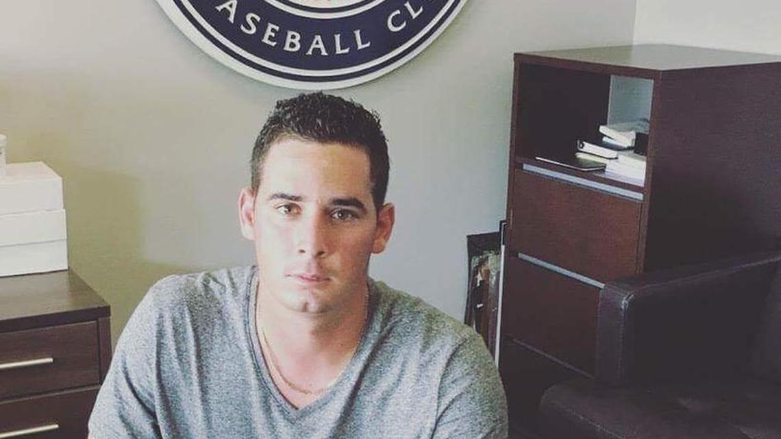 DARIEL CRESPO, un receptor, firma un pacto de Liga Menor con los Mellizos.