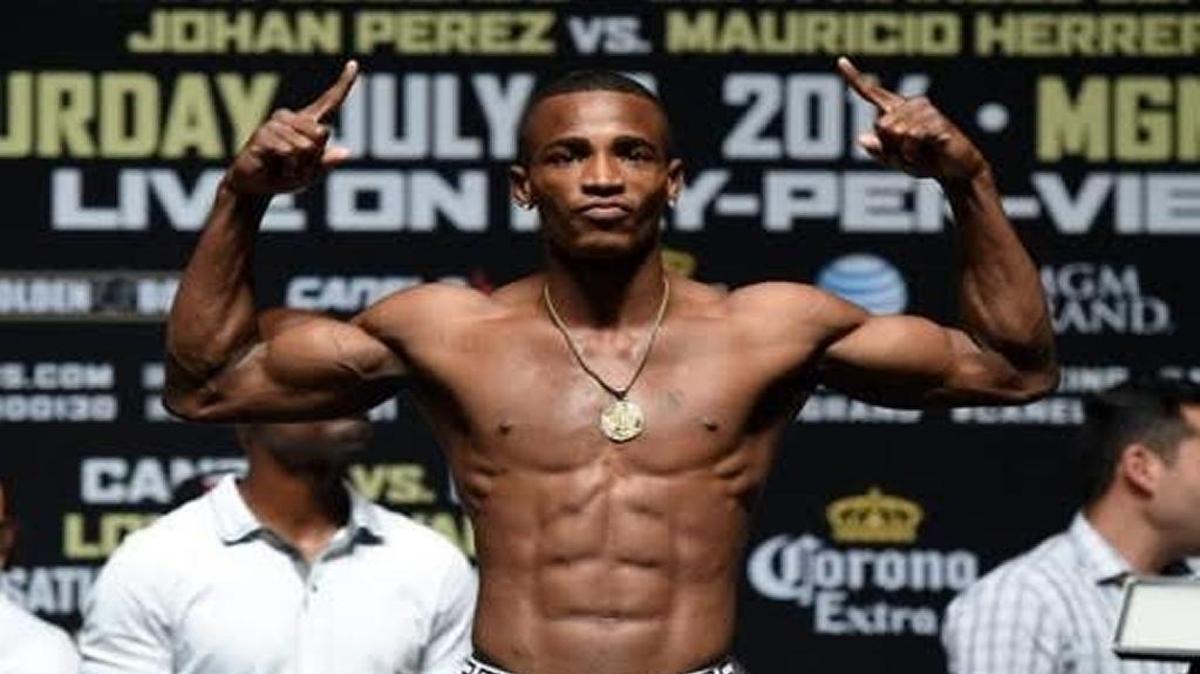 ERISLANDY LARA se presenta este 25 de noviembre en el Hialeah Park enfrentando a Jan Zaveck.