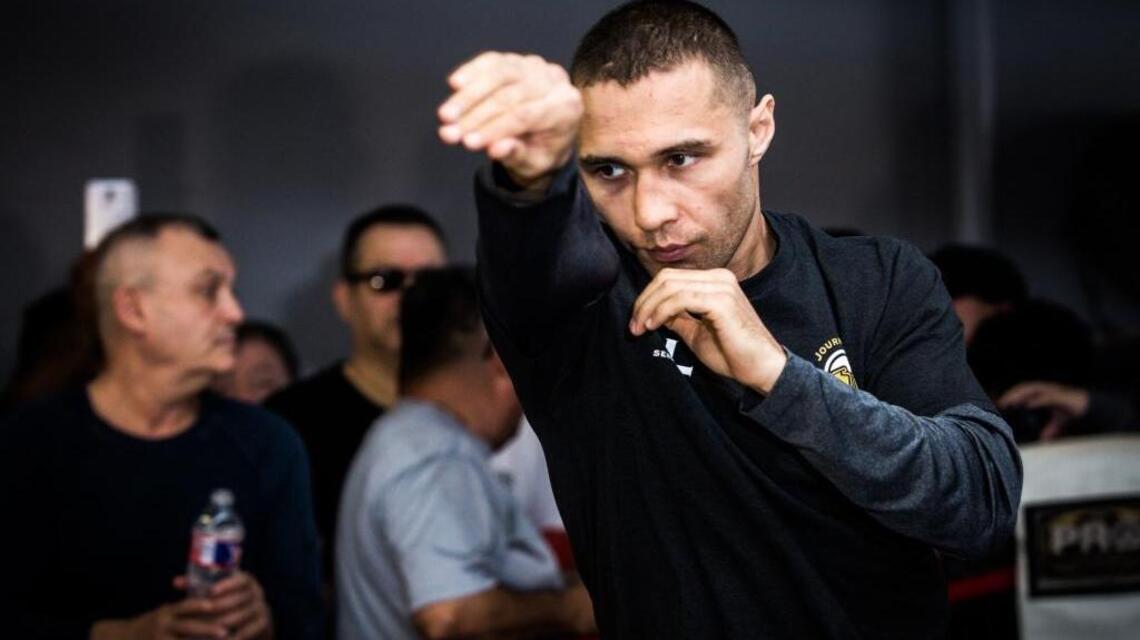 Last-minute Lipinets steps in and dominates Figueroa to put himself back into title picture