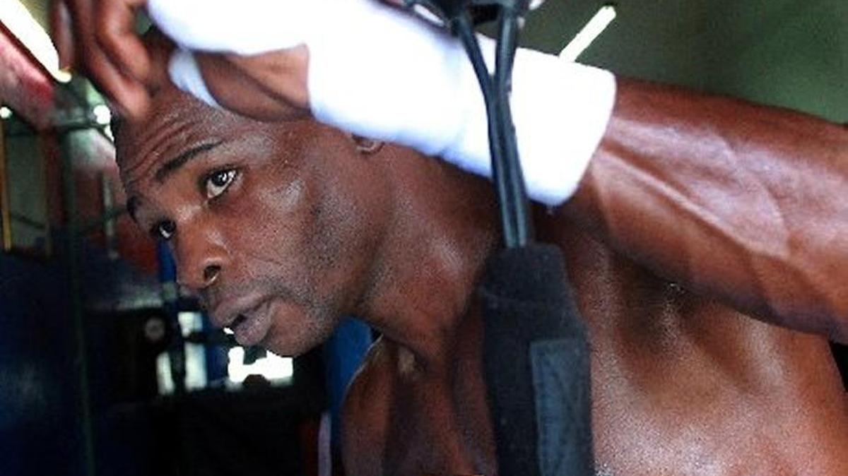 GUILLERMO RIGONDEAUX espera subir al ring en un momento de junio del 2017.