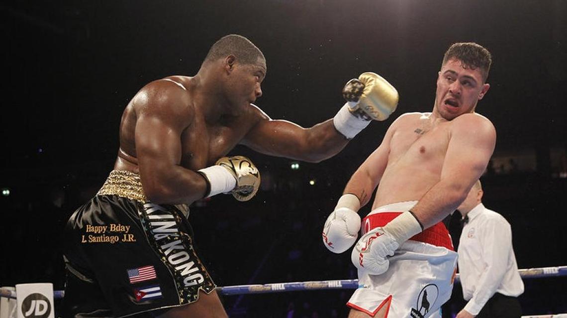 LUIS ORTIZ no tuvo problemas para vencer por nocaut a David Allen a principios de mes.