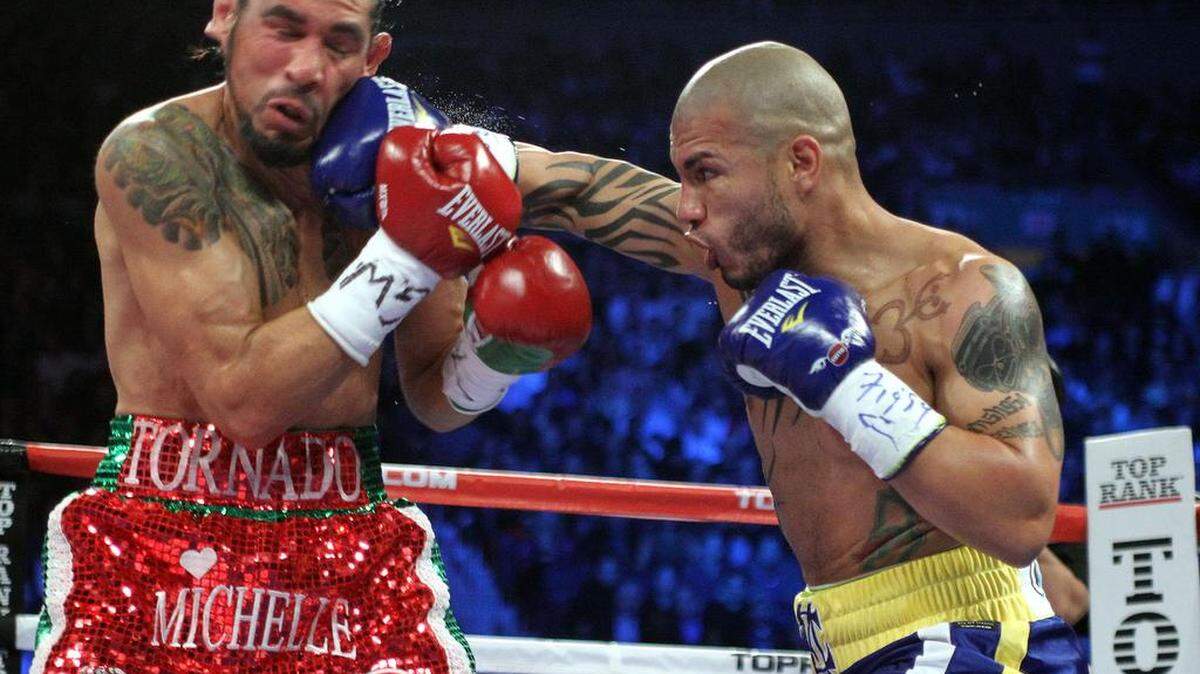 Antonio Margarito (izq.) peleó por última vez el 3 de diciembre de 2011 ante el puertorriqueño Miguel Cotto.