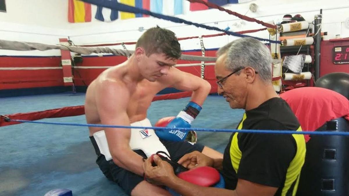JORGE RUBIO junto a Luke Campbell durante un entrenamiento en el gimnasio del profesor en Miami.