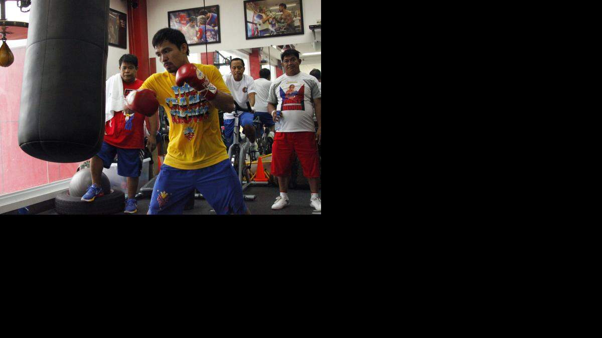 
Manny Pacquiao entrena el jueves 18 de septiembre en Filipinas, con vistas a su pelea con Chris Algieri el 22 de noviembre en Macao, China. 
