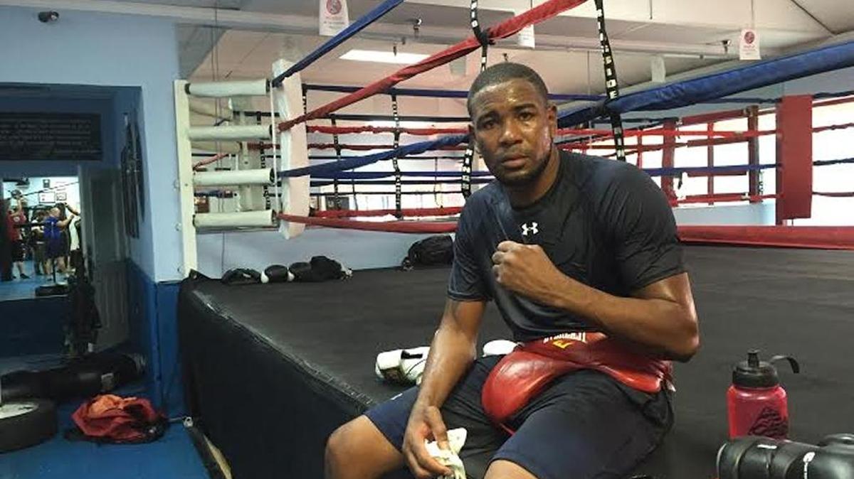 YUNIER DORTICOS tiene delante la oportunidad de su vida en la SUPER SERIE de Boxeo.