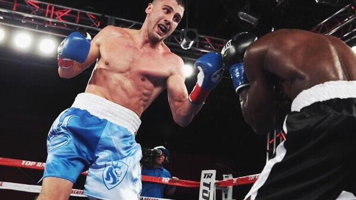 OLEKSANDR GVOZDYK (i) quiere seguir los pasos de Vasyl Lomachenko y ser campeón profesional.