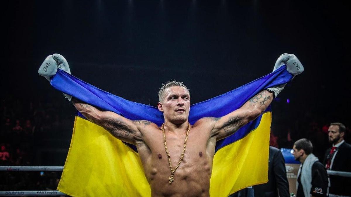 OLEKSANDR USYK choca este sábado contra Mairis Briedis en la semifinal de la Súper Serie de Boxeo.