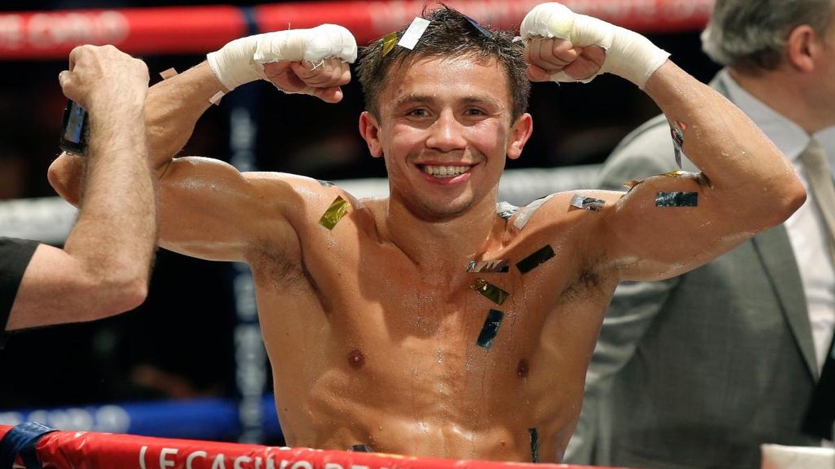 Gennady Golovkin, de Kazajistán, celebra luego de vencer a Nobuhiro Ishida, de Japón, en una pelea por el título de la Asociación Mundial de Boxeo, en Mónaco, el 30 de maroz del 2013.