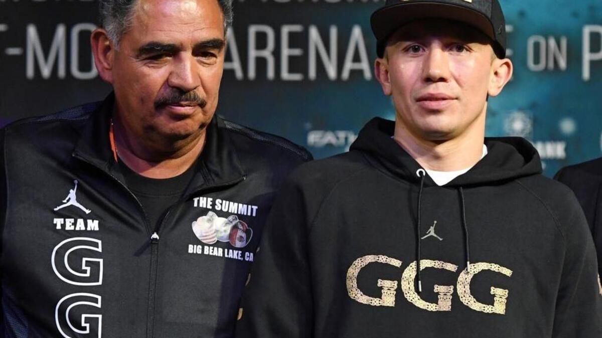 ABEL SANCHEZ junto a Gennady Golovkin (d) durante una conferencia de prensa para su combate contra Canelo Alvarez el 12 de septiembre en Las Vegas.