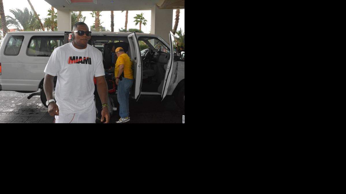 
El boxeador cubano Luis Ortiz a su llegada a Las Vegas el martes 9 de septiembre para su pelea ante Lateef Kayode.
