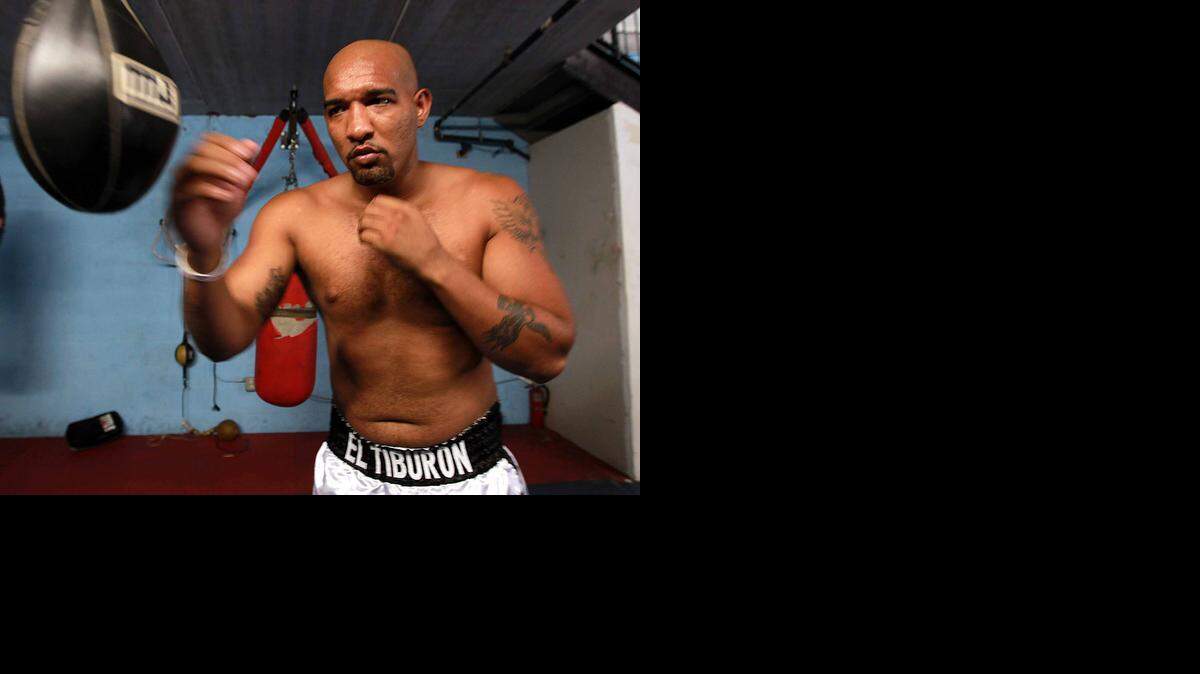 
YASMANY CONSUEGRA ha unido su carrera con el consejero Al Haymon, un hombre de mucho poder en el boxeo.


