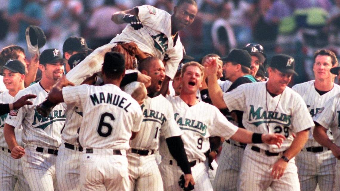 El colombiano Edgar Rentería, el héroe de la victoria de los Florida Marlins en la Serie Mundial de 1997.