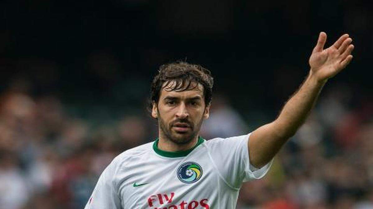 
Cuba confirmó que el equipo de fútbol Cosmos de Nueva York, en el que juega el estelar español Raúl González, se medirá con la selección nacional de la isla el próximo dos de junio.
