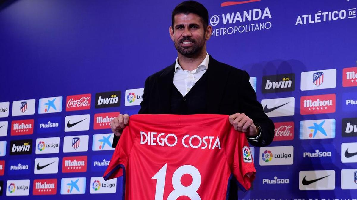 El Atlético de Madrid presentó oficialmente Diego Costa este domingo 31 de diciembre de 2017. El delantero hispanobrasileño regresa al club donde jugó del 2010 al 2014.