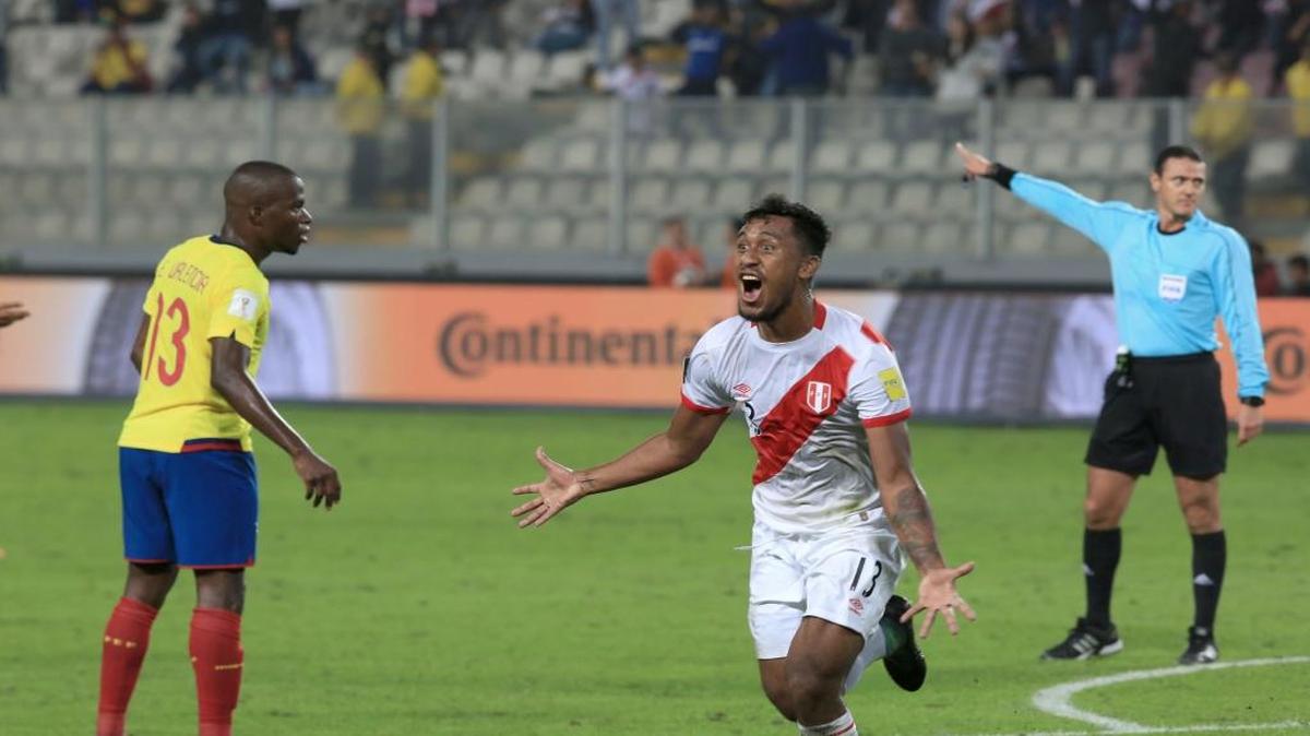 Renato Tapia celebra luego de anotar el gol de la victoria de Perú sobre Ecuador, en las eliminatorias mundialistas sudamericanas, el martes 6 de septiembre del 2016 en Lima.