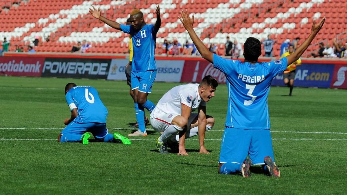 Los jugadores de Honduras celebran la victoria 2-0 sobre Estados Unidos, el 10 de octubre pasado.