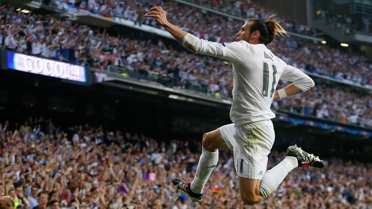 El galés Gareth Bale celebra el gol que anotó para el Real Madrid en el triunfo 1-0 ante el Manchester City, en el partido efectuado el 4 de mayo del 2016, en Madrid.